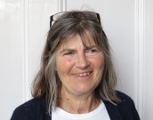 Cllr Liz Brookes-Hocking Cllr Liz Brookes-Hocking